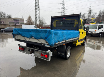 Utilitaire plateau, Utilitaire double cabine IVECO Daily 35C15 4x2: photos 4