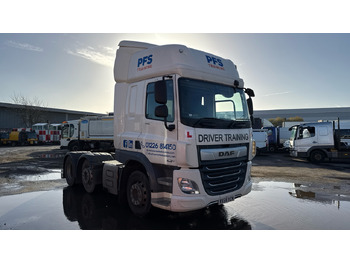 Tracteur routier DAF CF 450