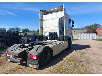 Tracteur routier DAF XF 460: photos 4