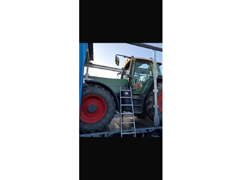 Tracteur agricole FENDT