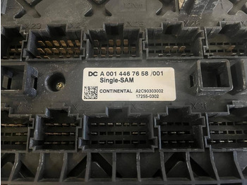 Fusible pour Camion Mercedes Actros MP4 Single-SAM Sicherungskasten A0014467658: photos 3 Fusible pour Camion Mercedes Actros MP4 Single-SAM Sicherungskasten A0014467658: photos 3