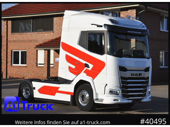 Tracteur routier DAF XG 530