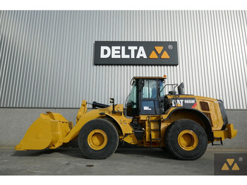 Chargeuse sur pneus CATERPILLAR 966M