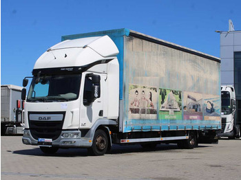 Camion à rideaux coulissants DAF LF 260