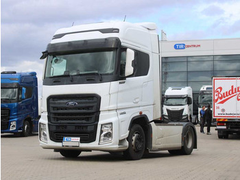 Tracteur routier FORD