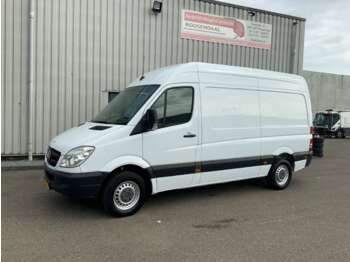 Fourgon utilitaire Mercedes-Benz Sprinter 209 2.2 CDI 366 3 Zits opstap trek haak 2000 kg