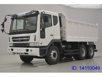 Camion benne DAEWOO