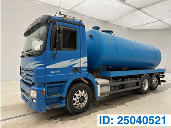 Camion citerne MERCEDES-BENZ Actros 2532