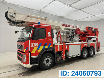 Camion de pompier VOLVO FM 340