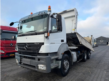 Camion benne MERCEDES-BENZ