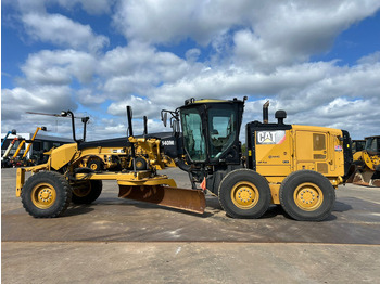 Niveleuse CATERPILLAR 140M