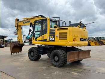 Pelle sur pneus Komatsu PW180-11: photos 3