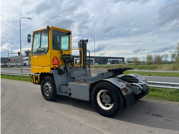 Tracteur portuaire Terberg YT220: photos 3