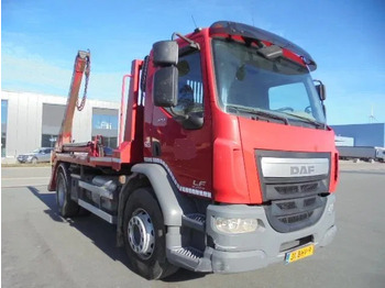 Camion multibenne DAF LF LF 320: photos 3