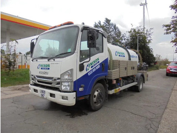 Camion hydrocureur ISUZU