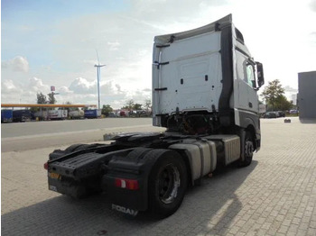 Mercedes-Benz Actros 1842 en leasing occasion Mercedes-Benz Actros 1842: photos 4