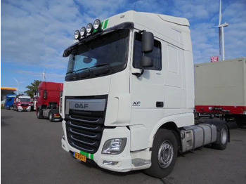 Tracteur routier DAF XF 440