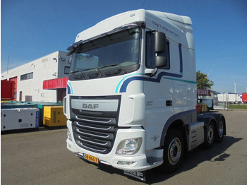 Tracteur routier DAF XF 460