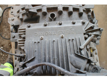Boîte de vitesse pour Camion MAN ZF 12 AS 2130TD gearbox for MAN truck tractor: photos 5