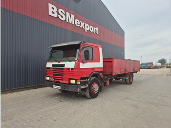 Camion plateau SCANIA P92
