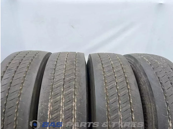 Pneu pour Camion Continental Continental 245/70R17.5 HTR2+ 143/141 M+S 3PMSF gebruikte set: photos 2