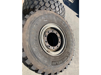 Pneu pour Camion Michelin: photos 3
