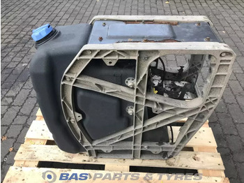 Pièces de rechange pour Camion Volvo Volvo AdBlue tank 21219301: photos 2 Pièces de rechange pour Camion Volvo Volvo AdBlue tank 21219301: photos 2