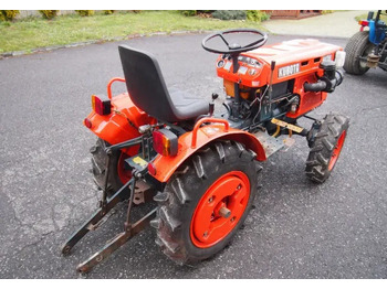 Tracteur agricole Ciągnik Kubota B6100 1995 4x4: photos 5