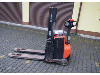 Chariot élévateur électrique TOYOTA