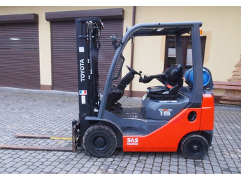 Chariot élévateur à gaz Wózek widłowy Toyota 8FGF15 2018 TRIPLEX system SAS (blokowanie tylnej osi): photos 3