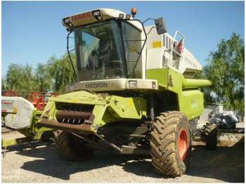 Moissonneuse-batteuse CLAAS MEDION 330 H