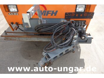 Balayeuse de voirie Aebi Schmidt MFH 5000 Kehrmaschine Ersatzteilträger - SpareParts EZ  2000: photos 4