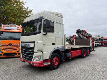 Camion plateau DAF XF 440