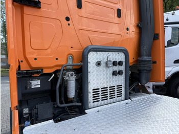 Tracteur routier Mercedes-Benz Actros MP5 2663 6X4 Super Ausstattung: photos 3 Tracteur routier Mercedes-Benz Actros MP5 2663 6X4 Super Ausstattung: photos 3