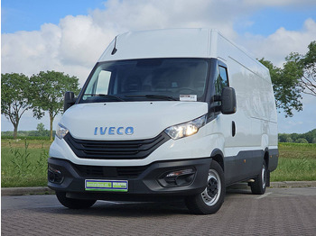 Fourgon utilitaire IVECO Daily 35s16
