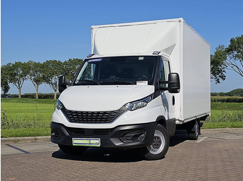 Fourgon grand volume IVECO Daily 35s18