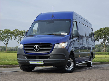 Fourgon utilitaire MERCEDES-BENZ Sprinter 316
