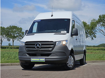 Fourgon utilitaire MERCEDES-BENZ Sprinter 317