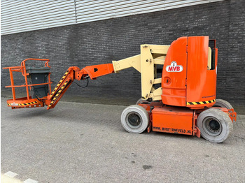 Nacelle articulée JLG