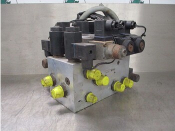 Hydraulique pour Camion Iveco TRAKKER 410T45 400671429 POMP: photos 4