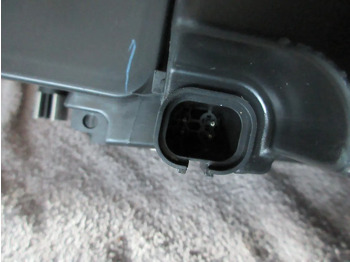 Feu anti-brouillard pour Camion MAN 81.25101-6522 // 81.25101-6798 MAN MISTLAMP NIEUWE !!! RECHTS: photos 4