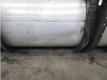 Réservoir de carburant pour Camion Volvo 21335730 DIESELTANK 750 LITER VOLVO FH 460 EURO 6 MODEL 2021: photos 4