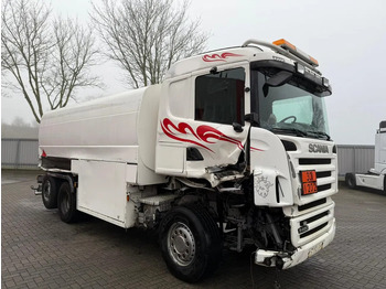 Photo d'intérieur 1: Camion citerne Scania R480 / ENGINE RUNING / RETARDER / 4 COMPARTIMENTS / 18000 LITER TOTAAL / LIFT+LENKACHSE / AUTOMATIC / EURO-5 / 2009