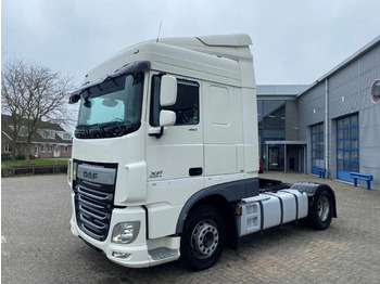 Tracteur routier DAF XF 106 460