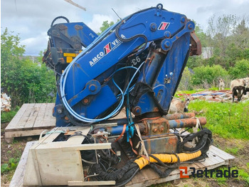 Grue auxiliaire AMCO