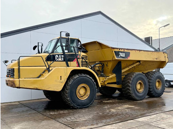 Tombereau articulé CATERPILLAR 740