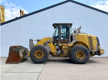 Chargeuse sur pneus CATERPILLAR 950K