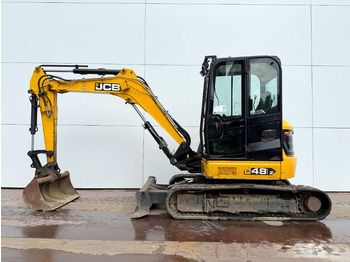 Mini pelle JCB