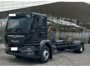 Châssis cabine MAN TGM 18.320