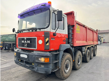 Camion benne MAN